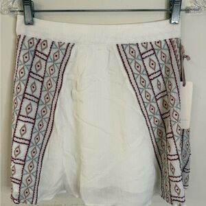 Ale by Alessandra embroidered western mini skirt Size small